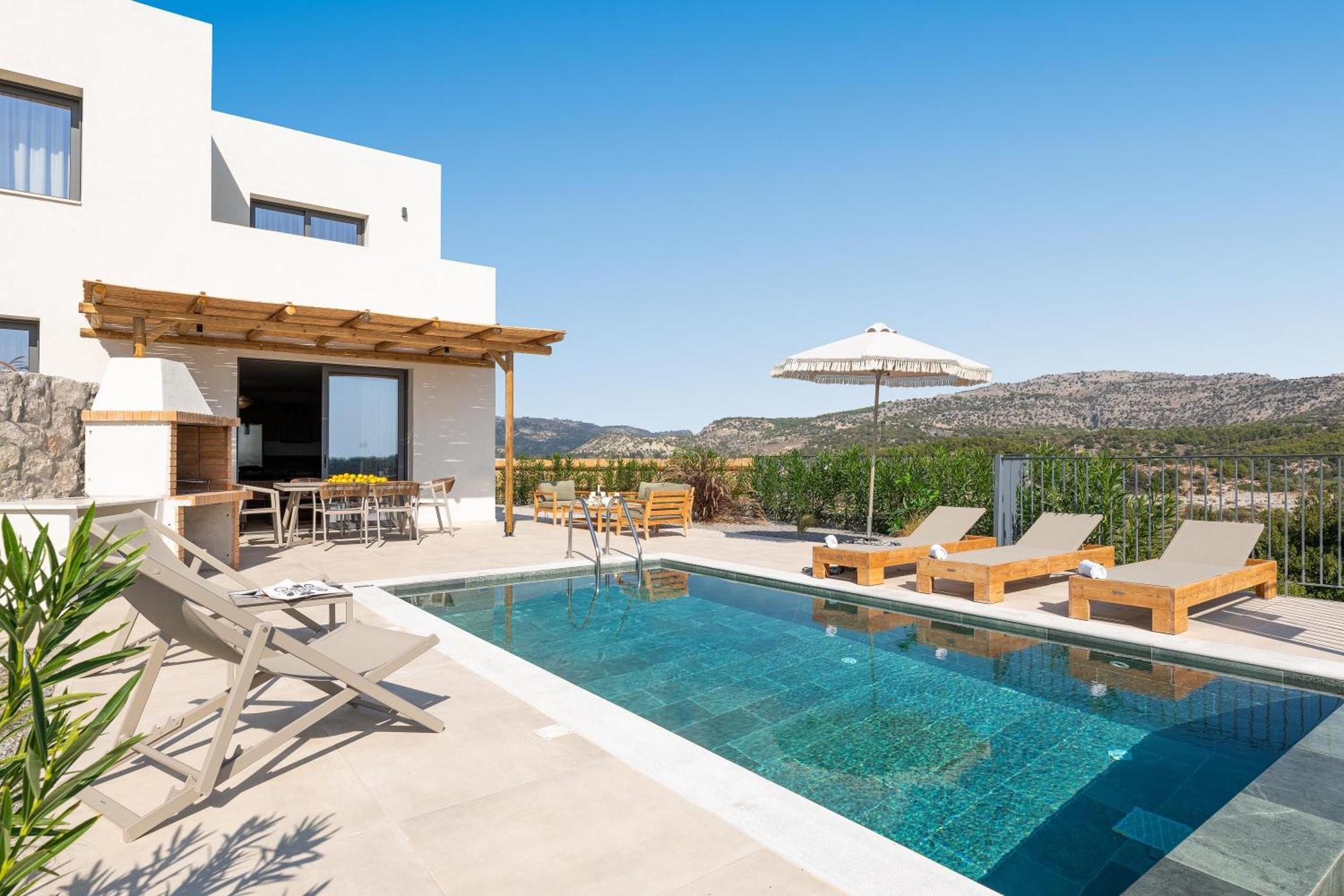 Massari Hills Luxury Living Malona Village